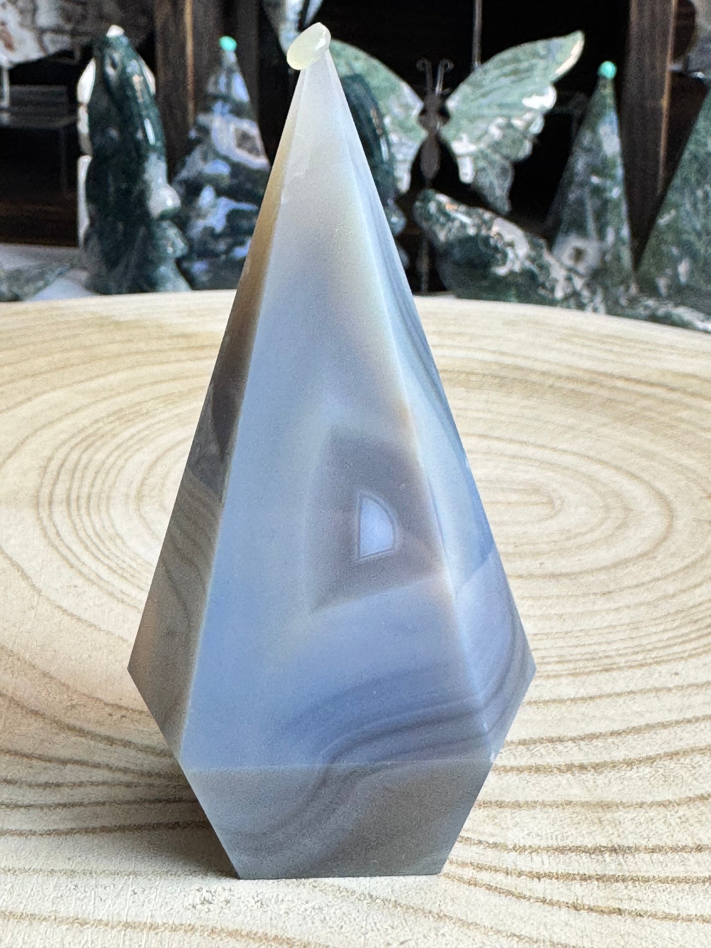 Lace Agate Diamond