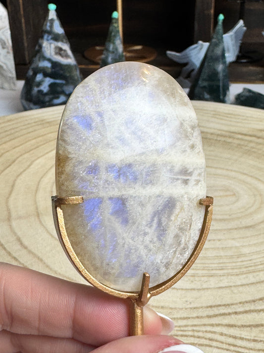 Moonstone Palm stone