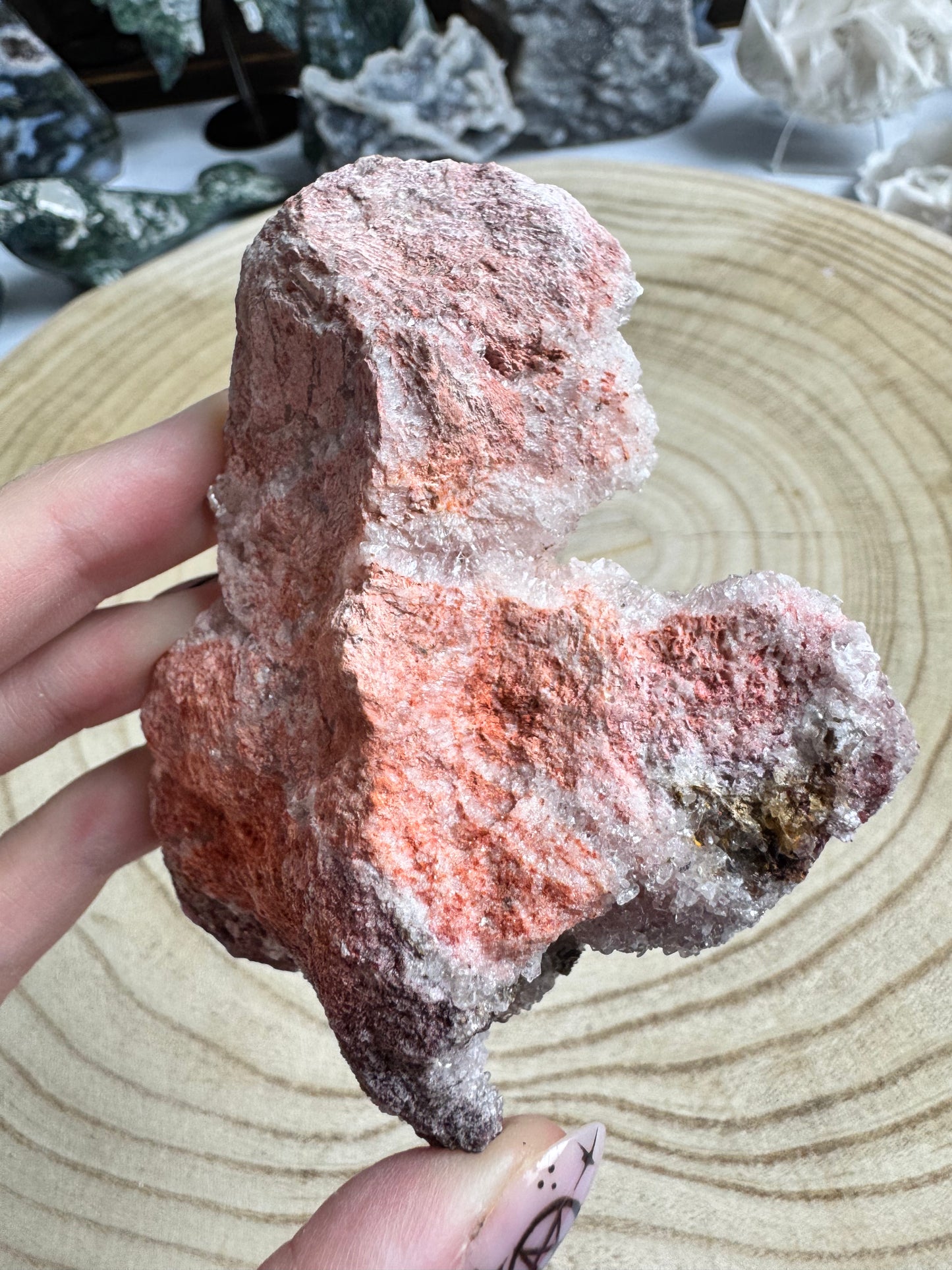 Pink Creedite