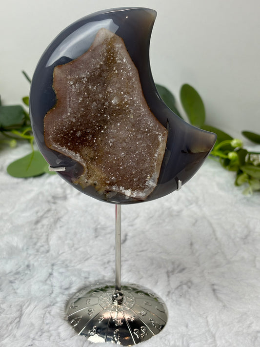 Druzy Agate Moon