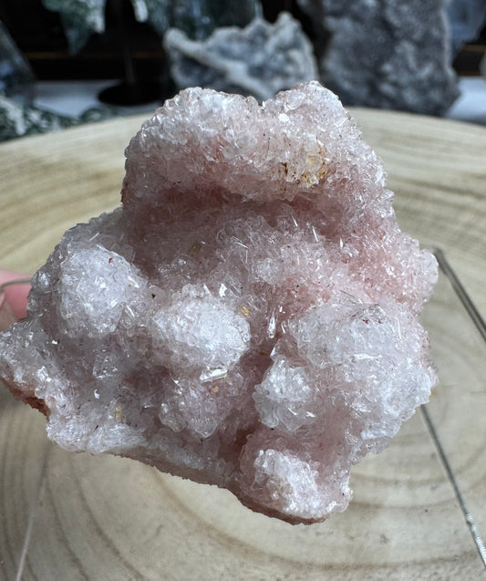 Pink Creedite