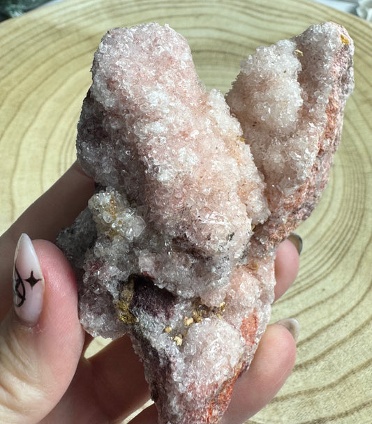 Pink Creedite