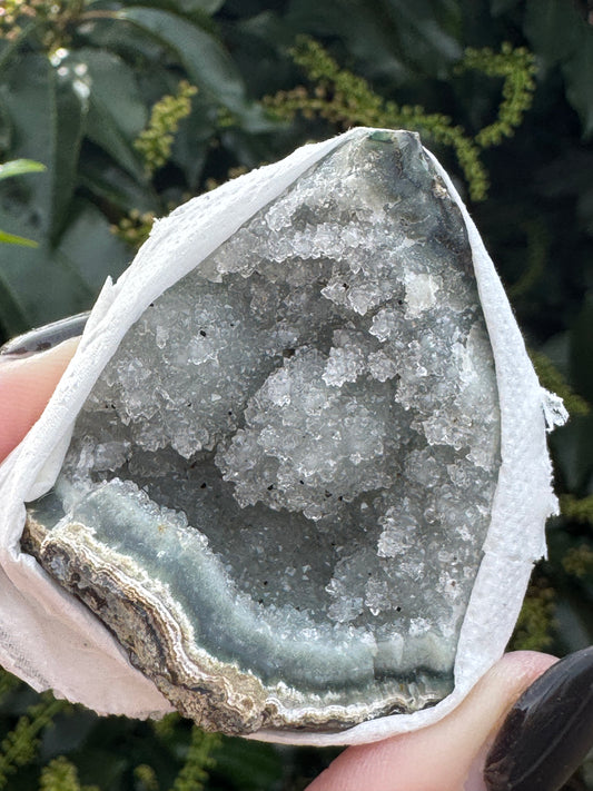 Mini Quartz Druzy Geode – 64g