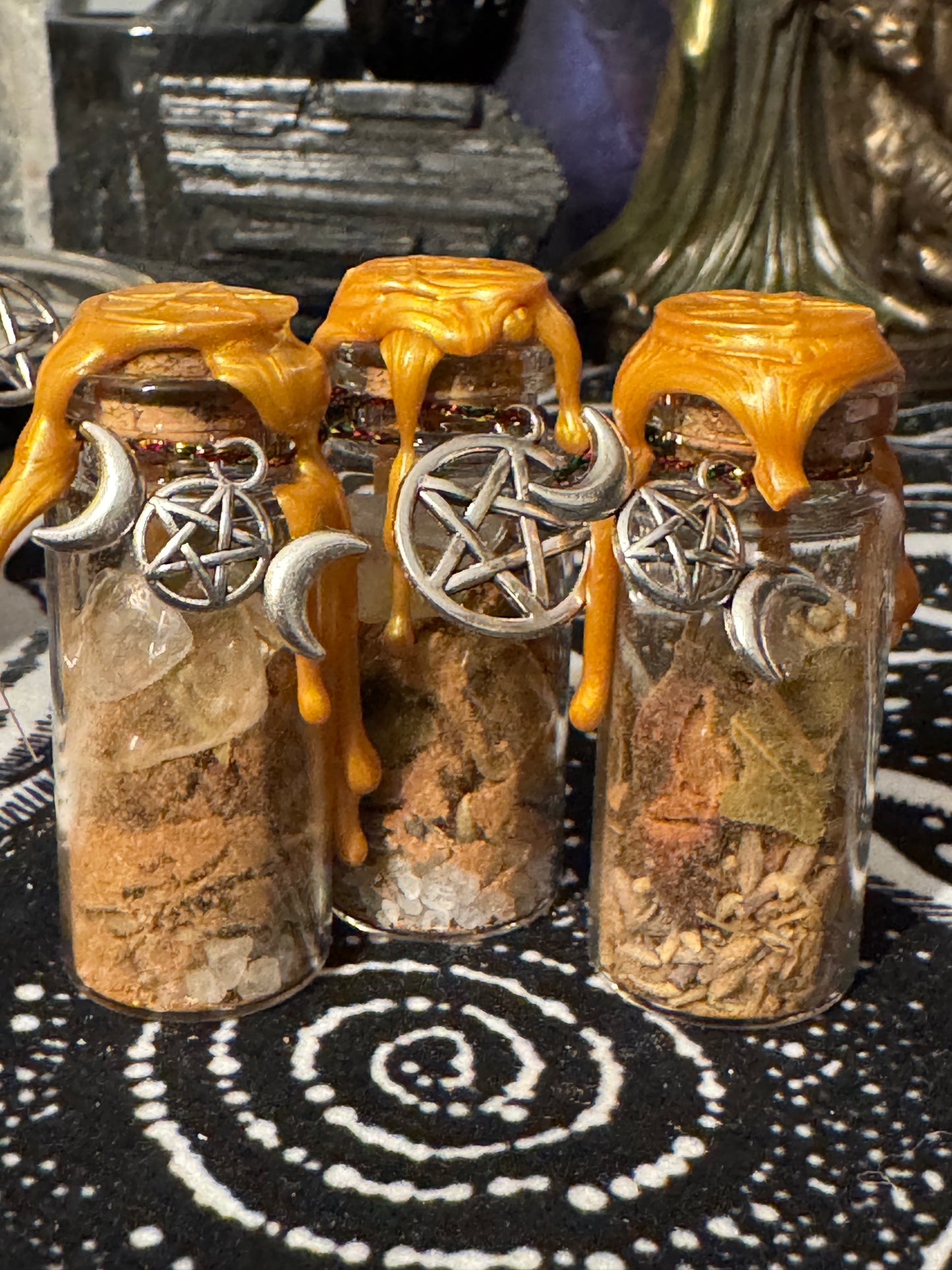 Spell jars made with love & pure magic ✨