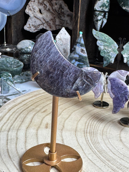 Iolite moon